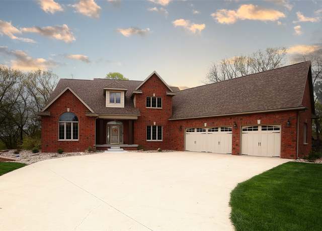 Property at 1459 Nakota Pl, Boone, IA 50036, 5 beds, 3.5 baths
