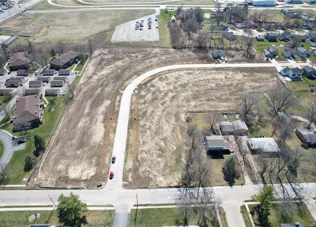 Property at 4500 SW 23rd St, Des Moines, IA 50321