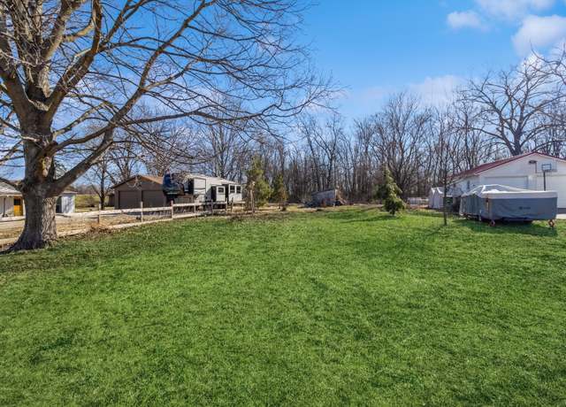 Property at 415 Jefferson St, Carlisle, IA 50047