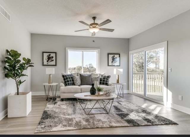 Property at 2724 Yordi Dr, Norwalk, IA 50211, 3 beds, 2.5 baths