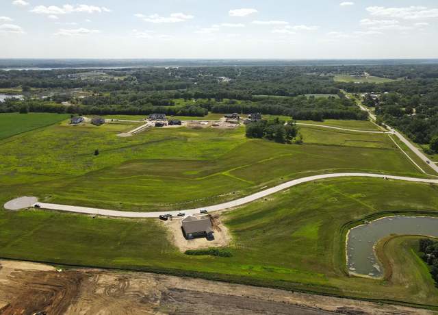 Property at 420 NE Monarch Dr, Polk City, IA 50226