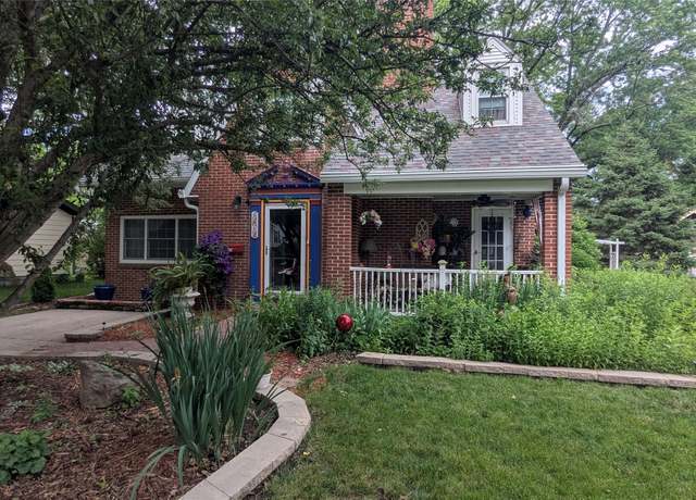 Property at 1212 Clark Ave, Ames, IA 50010, 4 beds, 1.5 baths