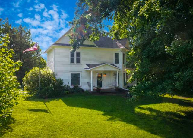Property at 586 I Ave, Pilot Mound, IA 50223, 4 beds, 2 baths
