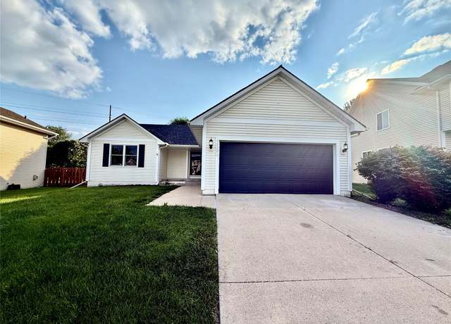 Property at 1590 Nine Iron Dr, West Des Moines, IA 50266, 3 beds, 3 baths