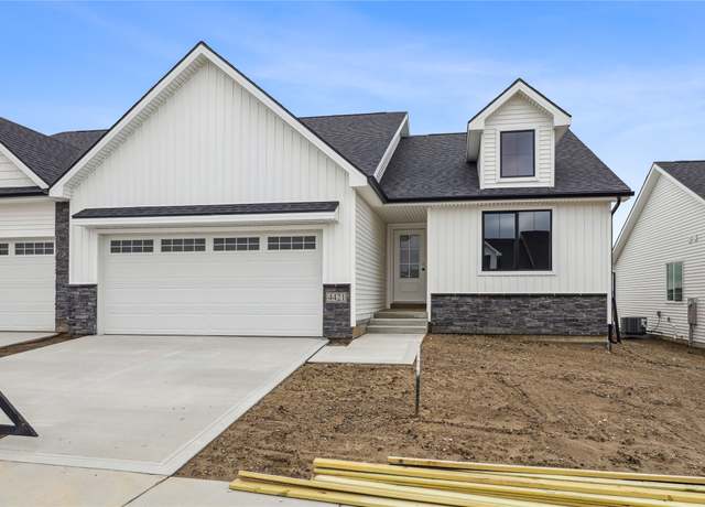 Property at 4421 NW Olivia Ln, Ankeny, IA 50023, 3 beds, 2 baths