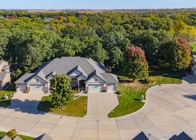Property at 1501 Tournament Club Way, Polk City, IA 50226, 4 beds, 2.5 baths