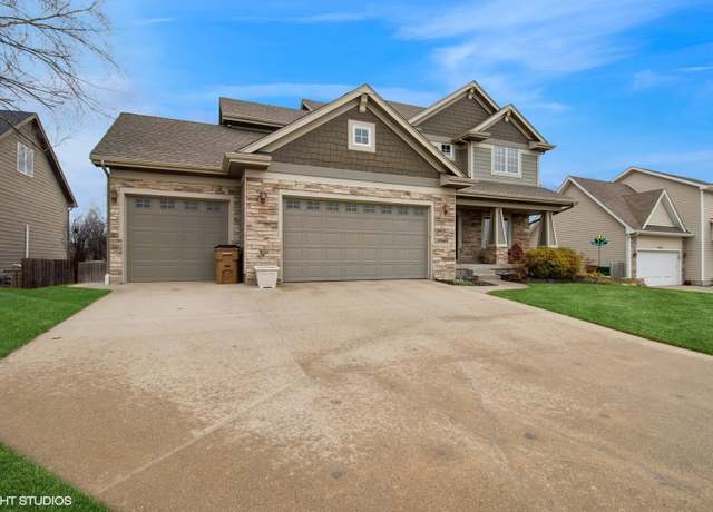 Property at 10333 Windsor Pkwy, Johnston, IA 50131, 5 beds, 4 baths