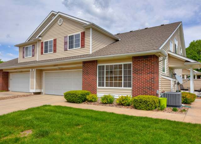 Property at 5404 Longview Ct #4, Johnston, IA 50131, 3 beds, 2.5 baths