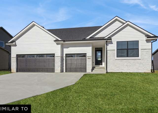 Property at 320 NW Ashley Ave, Waukee, IA 50263, 3 beds, 2 baths