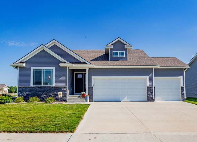 Property at 802 NE Elm St, Elkhart, IA 50073, 4 beds, 3 baths