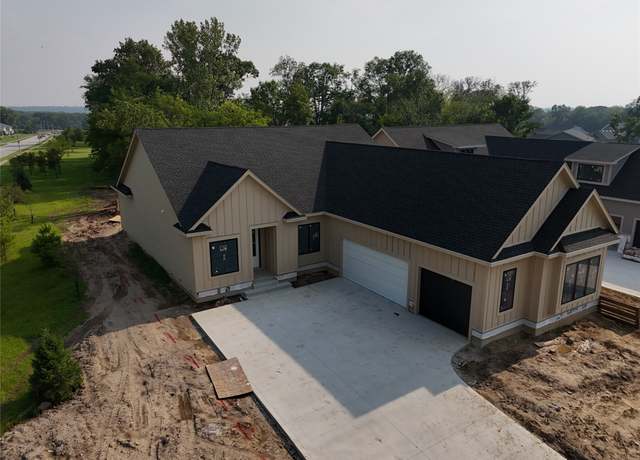 Property at 605 Pelican Dr, Polk City, IA 50226, 4 beds, 3.5 baths