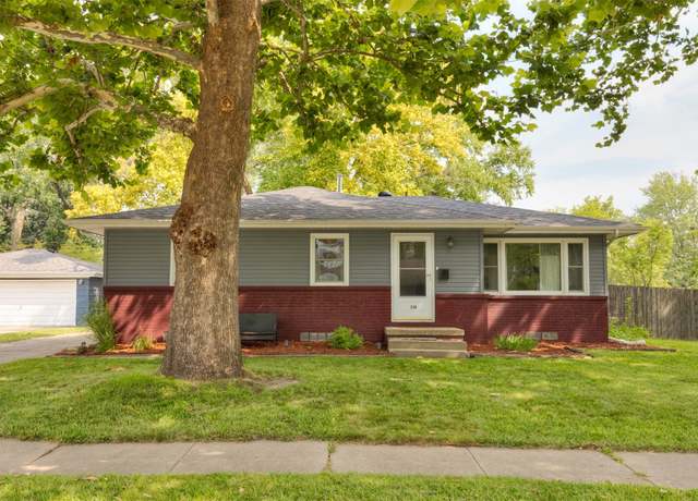 Property at 318 SE 4th St, Ankeny, IA 50021, 3 beds, 1 bath