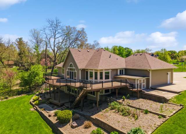 Property at 2734 NE 96th Pl, Ankeny, IA 50021, 6 beds, 3 baths