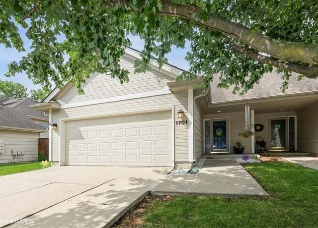 Property at 3305 Ep True Pkwy #1701, West Des Moines, IA 50265, 2 beds, 2 baths