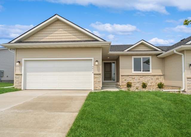 Property at 5614 NE Briarwood Dr, Ankeny, IA 50021, 3 beds, 3 baths