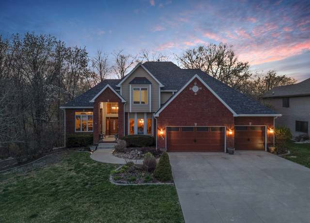 Property at 1205 Tulip Tree Ln, West Des Moines, IA 50266, 6 beds, 4.5 baths