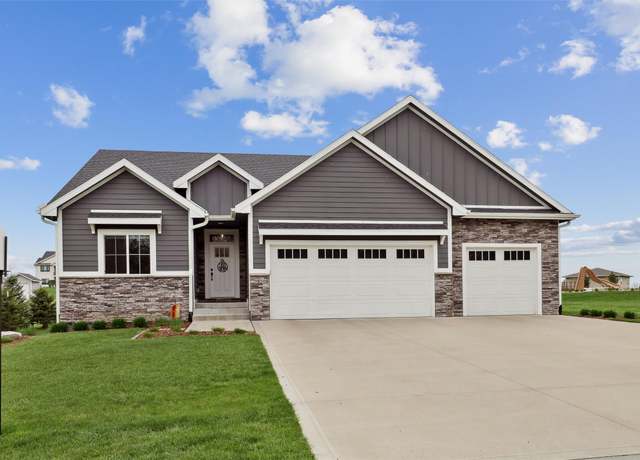 Property at 9856 NW 44th St, Polk City, IA 50226, 4 beds, 4 baths