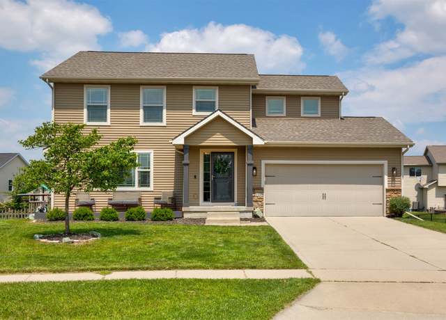 Property at 105 NE 24th Ct, Grimes, IA 50111, 4 beds, 3 baths