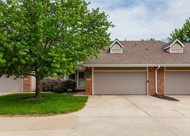 Property at 2910 W 1st St, Ankeny, IA 50023, 3 beds, 2.5 baths
