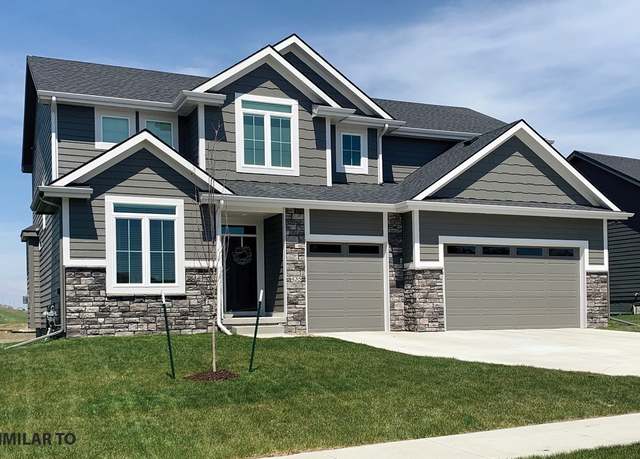Property at 2730 SE Florence Dr, Waukee, IA 50263, 4 beds, 4 baths