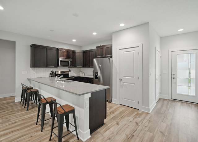 Property at 1136 S Radley St, West Des Moines, IA 50266, 3 beds, 2 baths