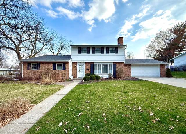 Property at 324 E 20th St, Ames, IA 50010, 5 beds, 3.5 baths