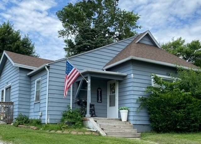 Property at 220 N 1st St, Carlisle, IA 50047, 2 beds, 1 bath