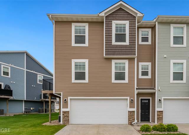 Property at 2714 NW Kate Shelley Ln, Ankeny, IA 50023, 3 beds, 2.5 baths