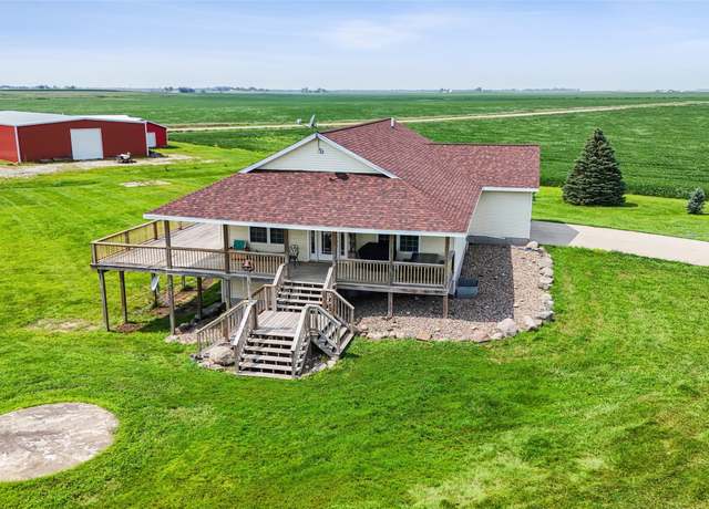 Property at 2082 T Ave, Madrid, IA 50156, 4 beds, 3 baths