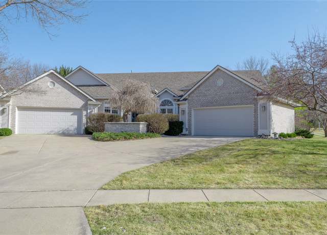 Property at 13598 Village Ct, Clive, IA 50325, 3 beds, 3.5 baths