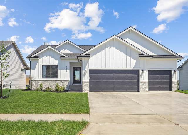 Property at 649 Dolce Ct, West Des Moines, IA 50266, 4 beds, 3 baths
