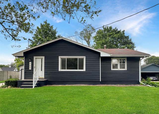 Property at 165 Northview Dr, Waukee, IA 50263, 3 beds, 1 bath