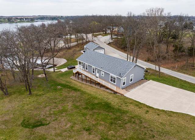 Property at 3148 Fairview Pl, Ellston, IA 50074, 4 beds, 3 baths