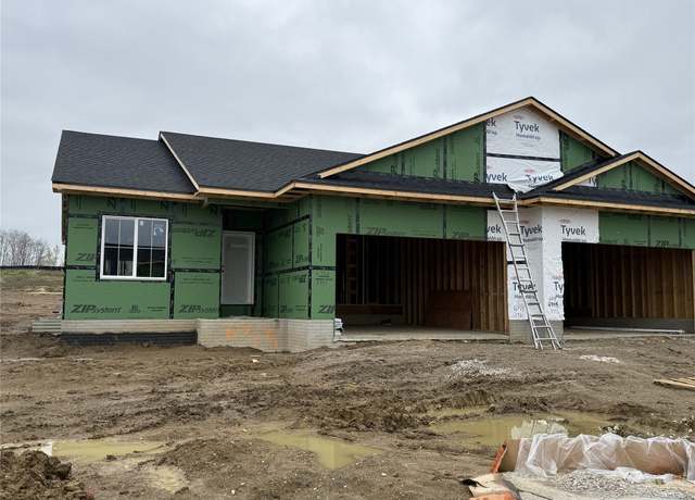 Property at 2931 Lake Hill Dr, Des Moines, IA 50320, 4 beds, 3 baths