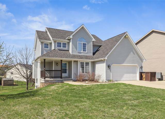 Property at 1409 E 19th St, Norwalk, IA 50211, 4 beds, 3 baths