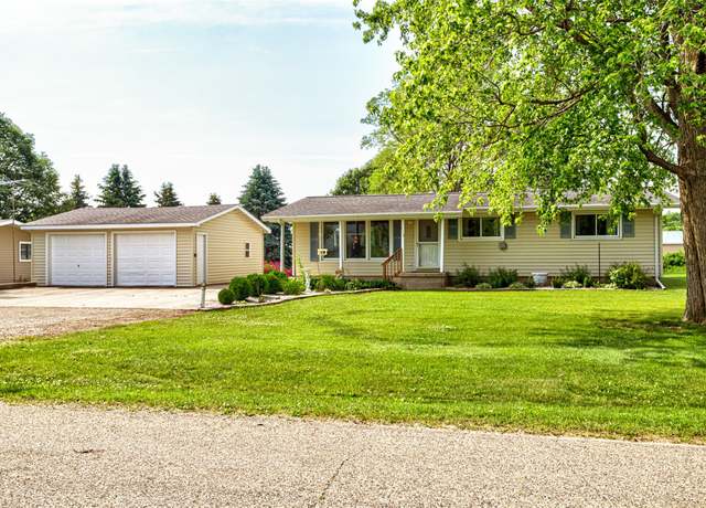 Property at 113 Prairie St, Bayard, IA 50029, 3 beds, 1 bath