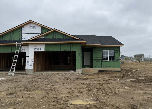 Property at 2923 Lake Hill Dr, Des Moines, IA 50320, 4 beds, 3 baths