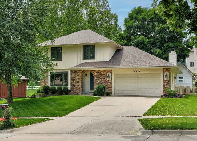 Property at 3510 Wolcott Ave, Des Moines, IA 50321, 5 beds, 3.5 baths