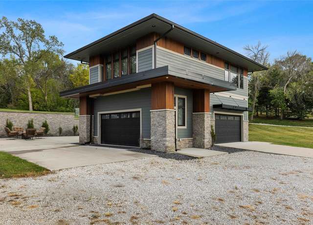 Property at 4709 Panorama Dr, Panora, IA 50216, 5 beds, 3.5 baths