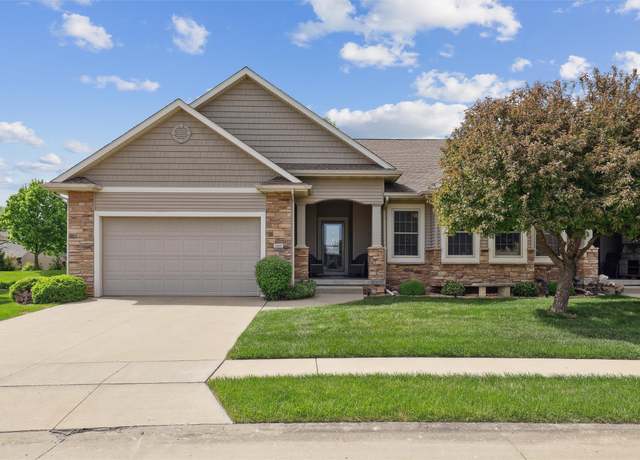 Property at 14303 Goodman Dr, Urbandale, IA 50323, 4 beds, 3 baths