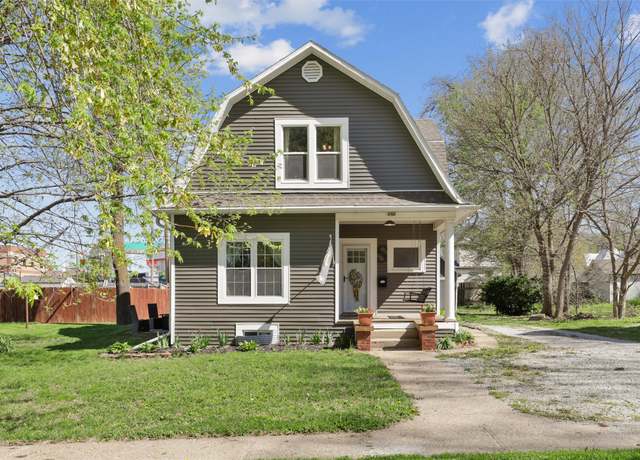 Property at 505 Prairie St, Guthrie Center, IA 50115, 3 beds, 1.5 baths