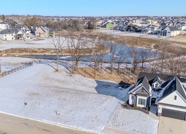 Property at 18193 Hidden Knl, Clive, IA 50325