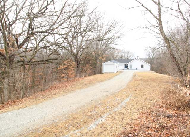 Property at 32647 Panther Creek Rd, Adel, IA 50003, 4 beds, 3 baths