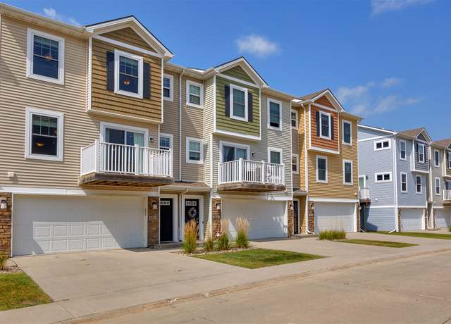 Property at 4808 NE Mcdougal Ln, Ankeny, IA 50021, 2 beds, 2.5 baths
