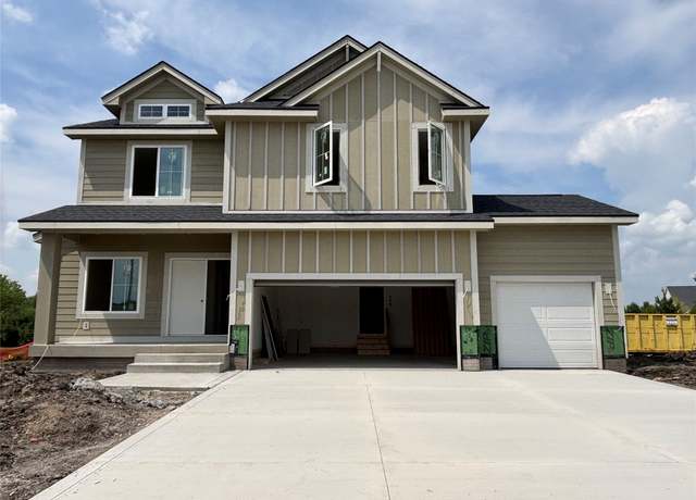 Property at 305 NW Woodmoor Dr, Waukee, IA 50263, 4 beds, 2.5 baths