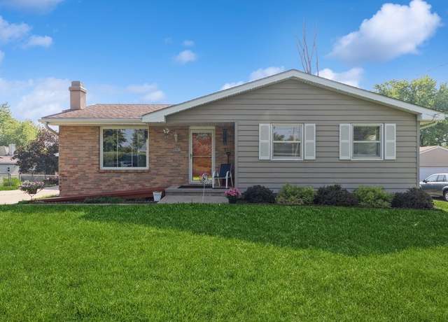 Property at 6865 NW 6th Dr, Des Moines, IA 50313, 3 beds, 1.5 baths