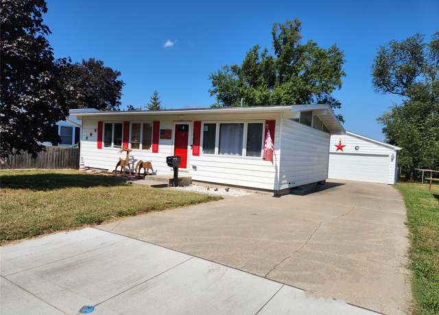 Property at 503 W South St, Marshalltown, IA 50158, 3 beds, 1 bath