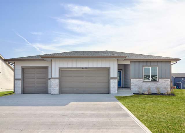 Property at 2819 NW Greenwood St, Ankeny, IA 50023, 4 beds, 3 baths