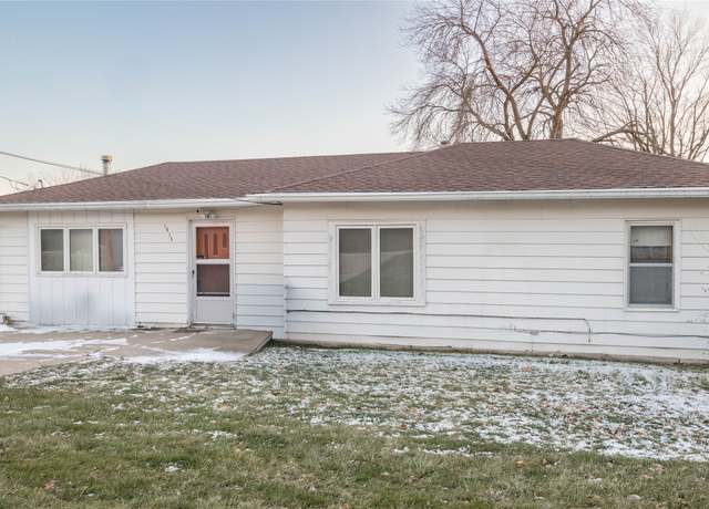 Property at 1615 E Emma Ave, Des Moines, IA 50320, 2 beds, 1 bath