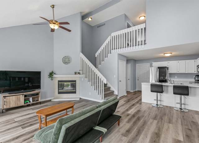 Property at 555 SE Laurel St #20, Waukee, IA 50263, 3 beds, 1.5 baths